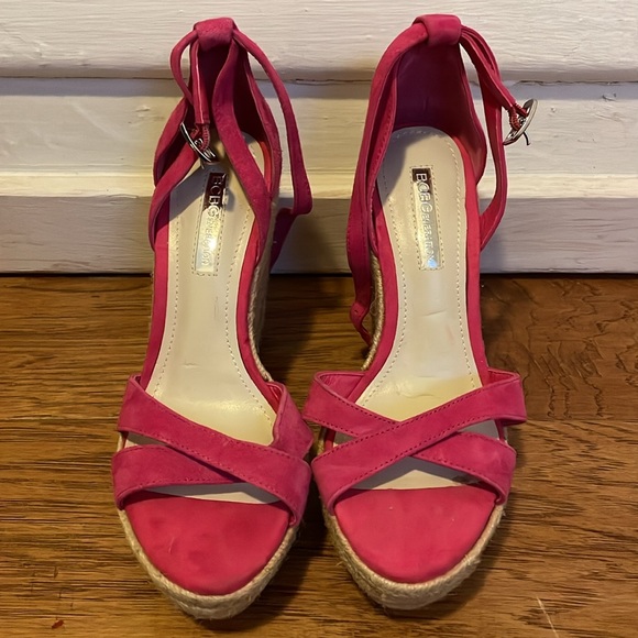 BCBG Wedges - Picture 2 of 4